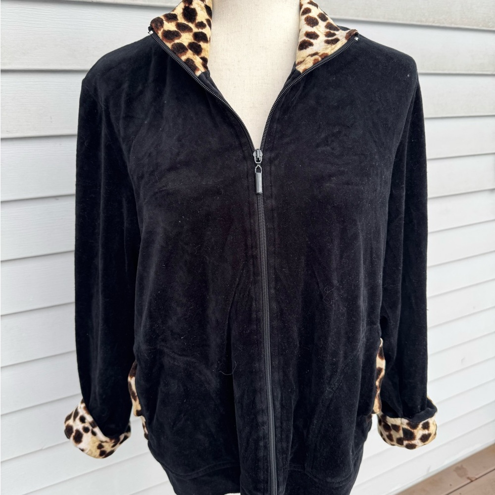 Onque velour jacket leopard trim and collar